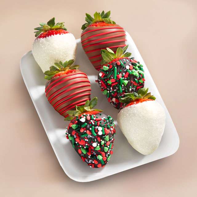 image of 6pc Holly Jolly Strawberries
